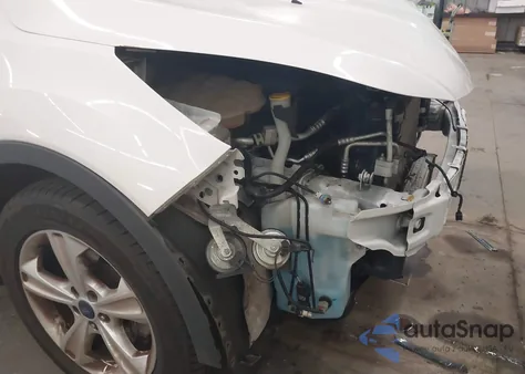 2015 Ford Escape Se z USA, uszkodzony, nr VIN 1FMCU9G96FUB19498